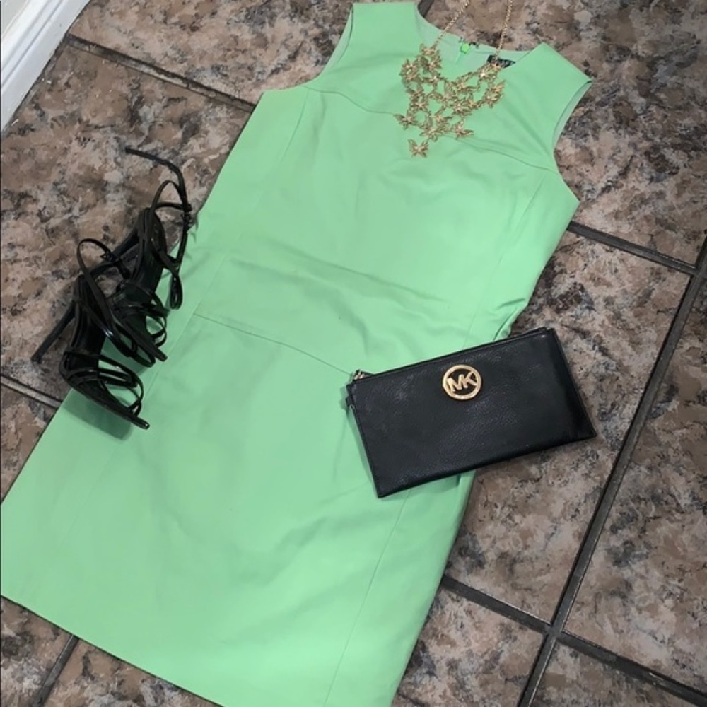 SOLD Ralph Lauren size 4 mid/knee length dress - Picture 1 of 3